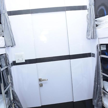Ocean Dormitory Мумбаї Екстер'єр фото